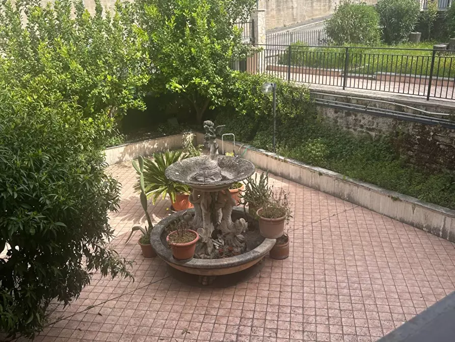 Immagine 9 di Casa semindipendente in vendita  in VIA OGLIO a Guidonia Montecelio