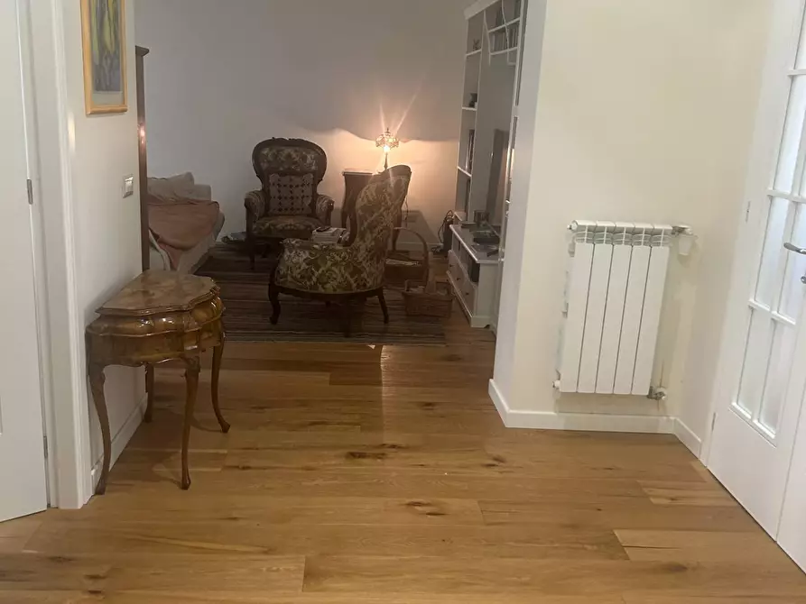 Immagine 15 di Casa semindipendente in vendita  in VIA OGLIO a Guidonia Montecelio