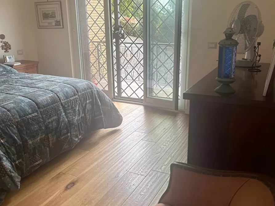 Immagine 25 di Casa semindipendente in vendita  in VIA OGLIO a Guidonia Montecelio