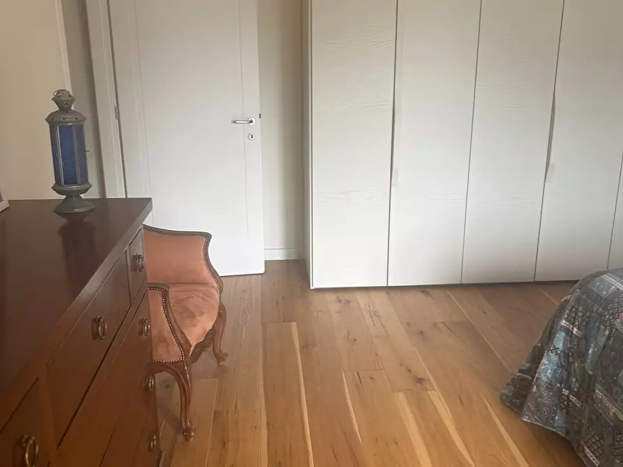 Immagine 26 di Casa semindipendente in vendita  in VIA OGLIO a Guidonia Montecelio