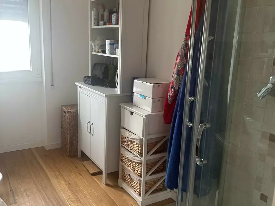 Immagine 30 di Casa semindipendente in vendita  in VIA OGLIO a Guidonia Montecelio