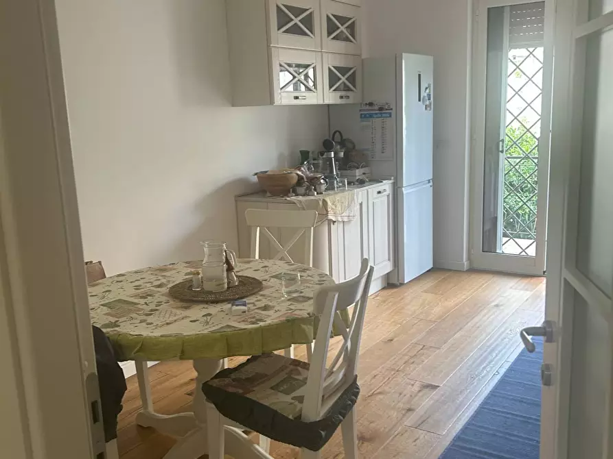 Immagine 44 di Casa semindipendente in vendita  in VIA OGLIO a Guidonia Montecelio