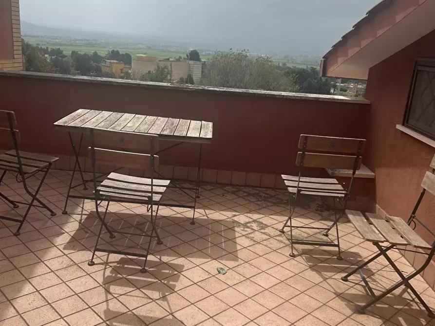Immagine 61 di Casa semindipendente in vendita  in VIA OGLIO a Guidonia Montecelio