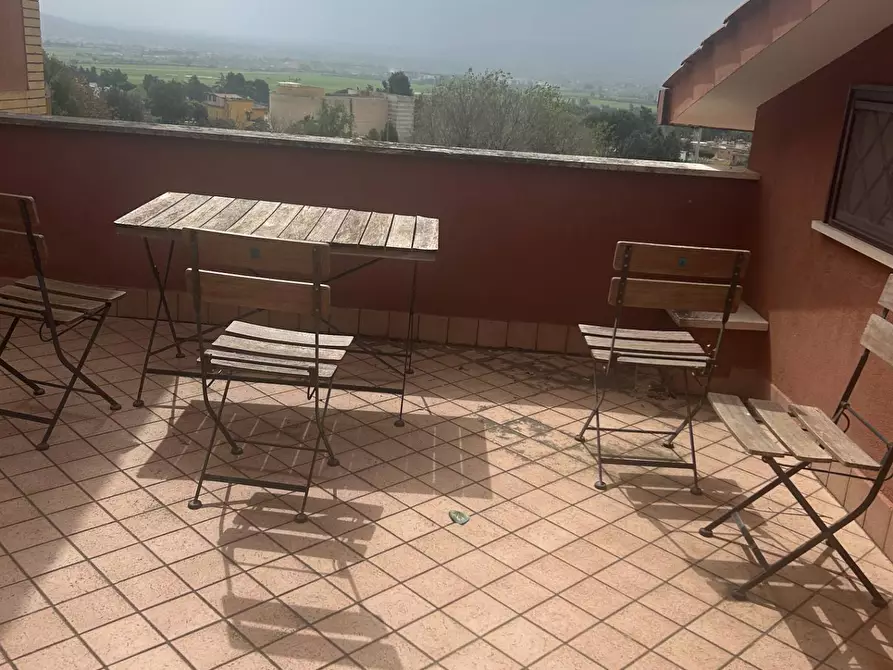 Immagine 62 di Casa semindipendente in vendita  in VIA OGLIO a Guidonia Montecelio