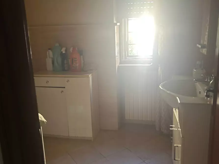 Immagine 7 di Casa semindipendente in vendita  in via luigi pirandello 27 a Tivoli