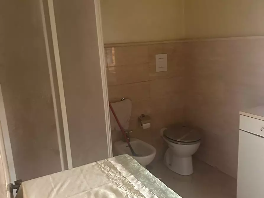 Immagine 11 di Casa semindipendente in vendita  in via luigi pirandello 27 a Tivoli
