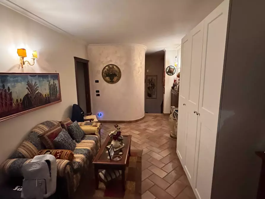 Immagine 37 di Casa semindipendente in vendita  in LARGO LIBORIO ROMANO a Guidonia Montecelio