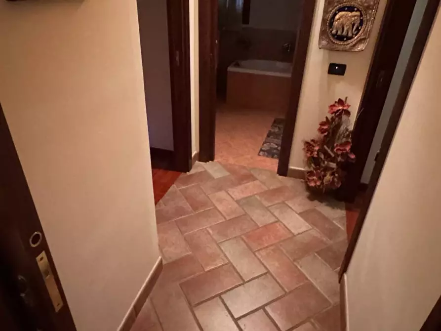 Immagine 41 di Casa semindipendente in vendita  in LARGO LIBORIO ROMANO a Guidonia Montecelio