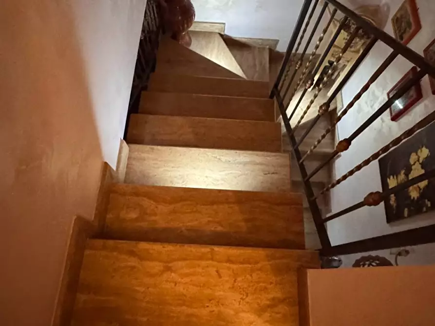 Immagine 44 di Casa semindipendente in vendita  in LARGO LIBORIO ROMANO a Guidonia Montecelio