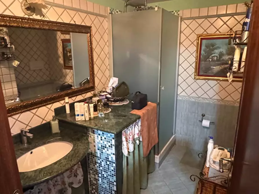 Immagine 53 di Casa semindipendente in vendita  in LARGO LIBORIO ROMANO a Guidonia Montecelio