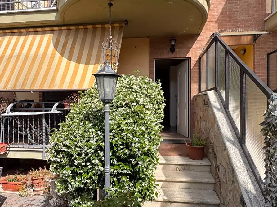 Immagine 58 di Casa semindipendente in vendita  in LARGO LIBORIO ROMANO a Guidonia Montecelio