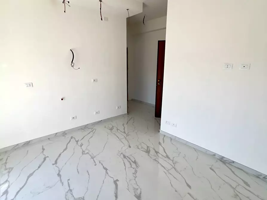 Immagine 10 di Appartamento in vendita  in via Appio Claudio a Guidonia Montecelio