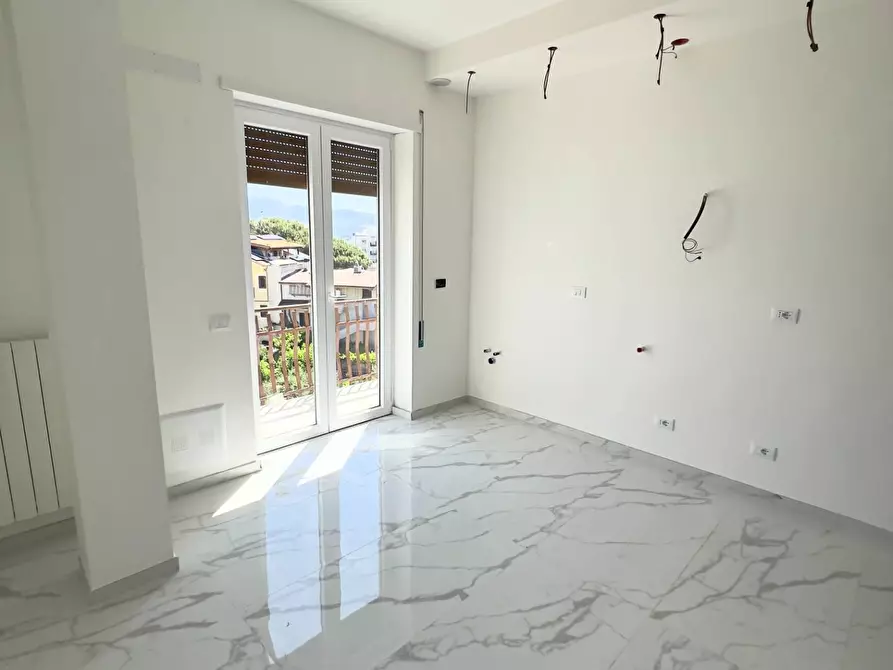 Immagine 11 di Appartamento in vendita  in via Appio Claudio a Guidonia Montecelio