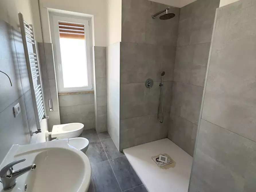 Immagine 17 di Appartamento in vendita  in via Appio Claudio a Guidonia Montecelio