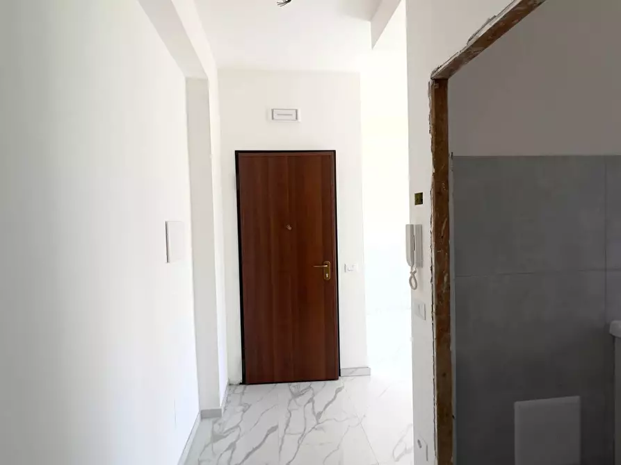 Immagine 20 di Appartamento in vendita  in via Appio Claudio a Guidonia Montecelio