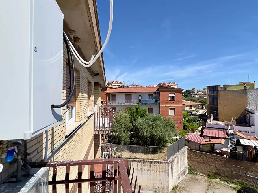 Immagine 21 di Appartamento in vendita  in via Appio Claudio a Guidonia Montecelio