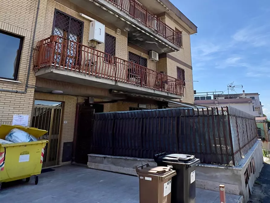Immagine 5 di Appartamento in vendita  in VIA APPIO CLAUDIO a Guidonia Montecelio