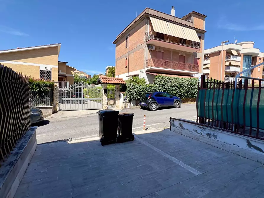 Immagine 7 di Appartamento in vendita  in VIA APPIO CLAUDIO a Guidonia Montecelio