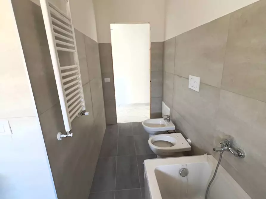 Immagine 20 di Appartamento in vendita  in VIA APPIO CLAUDIO a Guidonia Montecelio