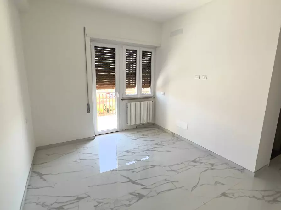 Immagine 26 di Appartamento in vendita  in VIA APPIO CLAUDIO a Guidonia Montecelio