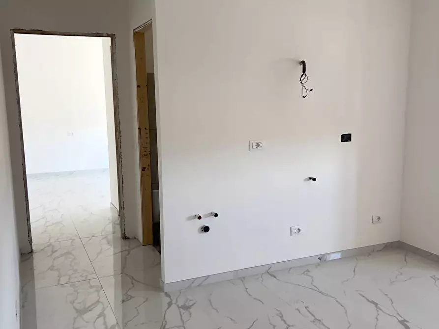 Immagine 28 di Appartamento in vendita  in VIA APPIO CLAUDIO a Guidonia Montecelio