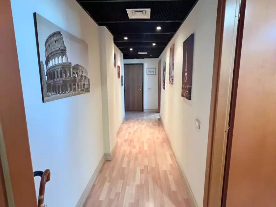 Immagine 10 di Ufficio in vendita  in VIA NAZIONALE TIBURTINA 280 a Guidonia Montecelio