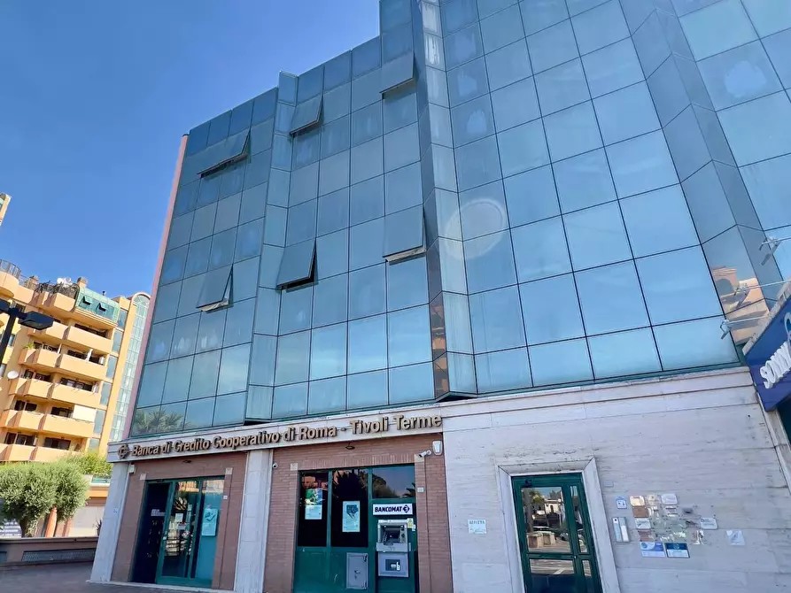 Immagine 1 di Ufficio in vendita  in VIA NAZIONALE TIBURTINA 280 a Guidonia Montecelio