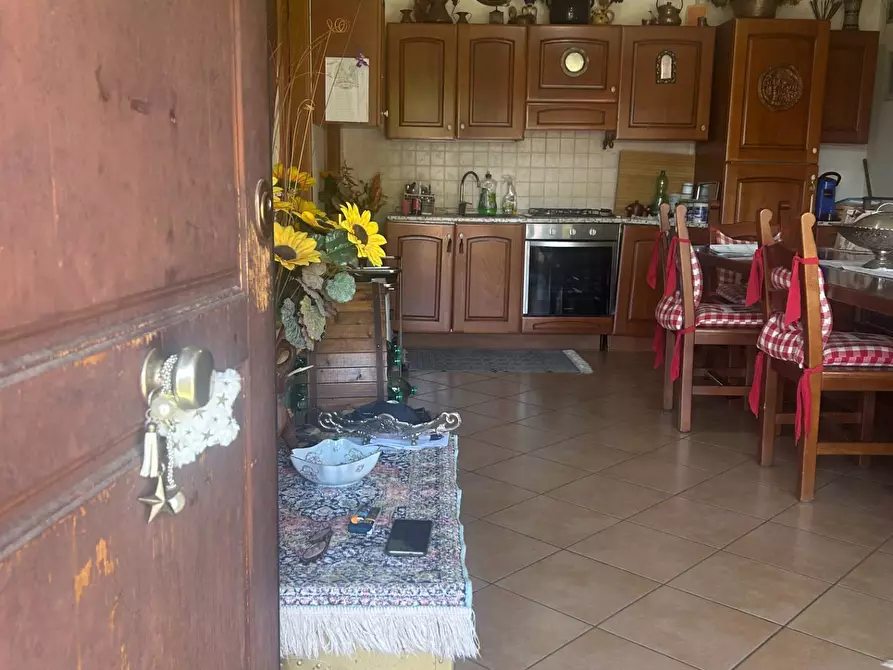 Immagine 15 di Casa semindipendente in vendita  in Via Campo dei FIORI a Guidonia Montecelio