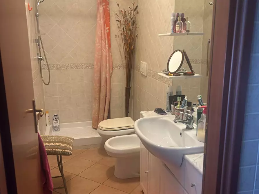 Immagine 24 di Casa semindipendente in vendita  in Via Campo dei FIORI a Guidonia Montecelio