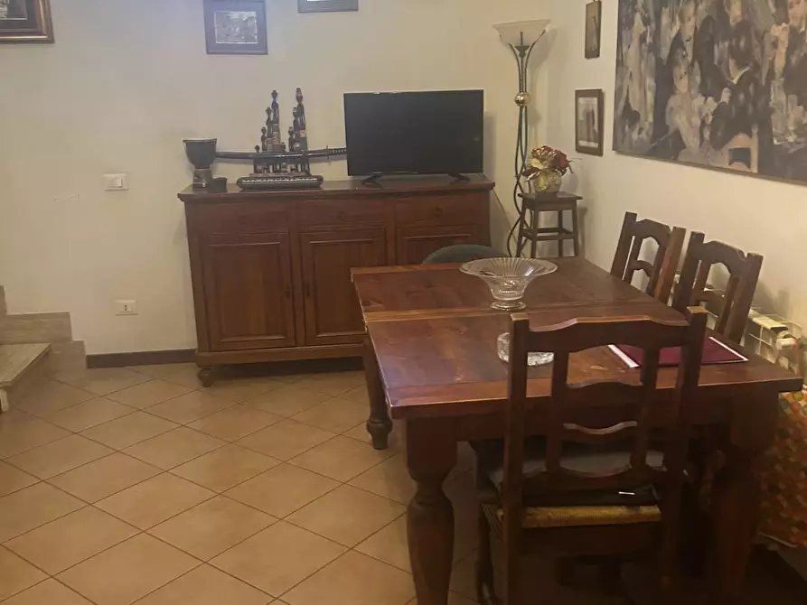 Immagine 30 di Casa semindipendente in vendita  in Via Campo dei FIORI a Guidonia Montecelio