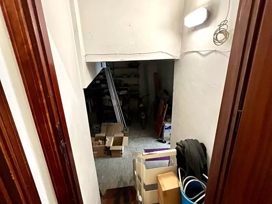 Immagine 48 di Villa in vendita  in VIA OGLIO a Guidonia Montecelio