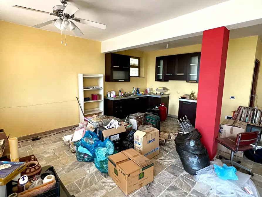 Immagine 57 di Villa in vendita  in VIA OGLIO a Guidonia Montecelio