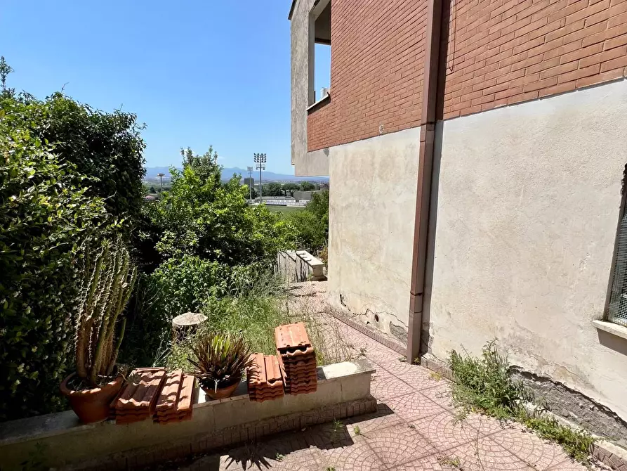 Immagine 66 di Villa in vendita  in VIA OGLIO a Guidonia Montecelio