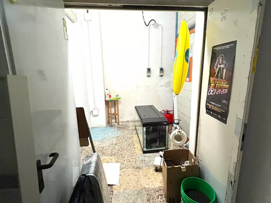 Immagine 69 di Magazzino in vendita  in VIA LUIGI GABELLI 4 a Guidonia Montecelio