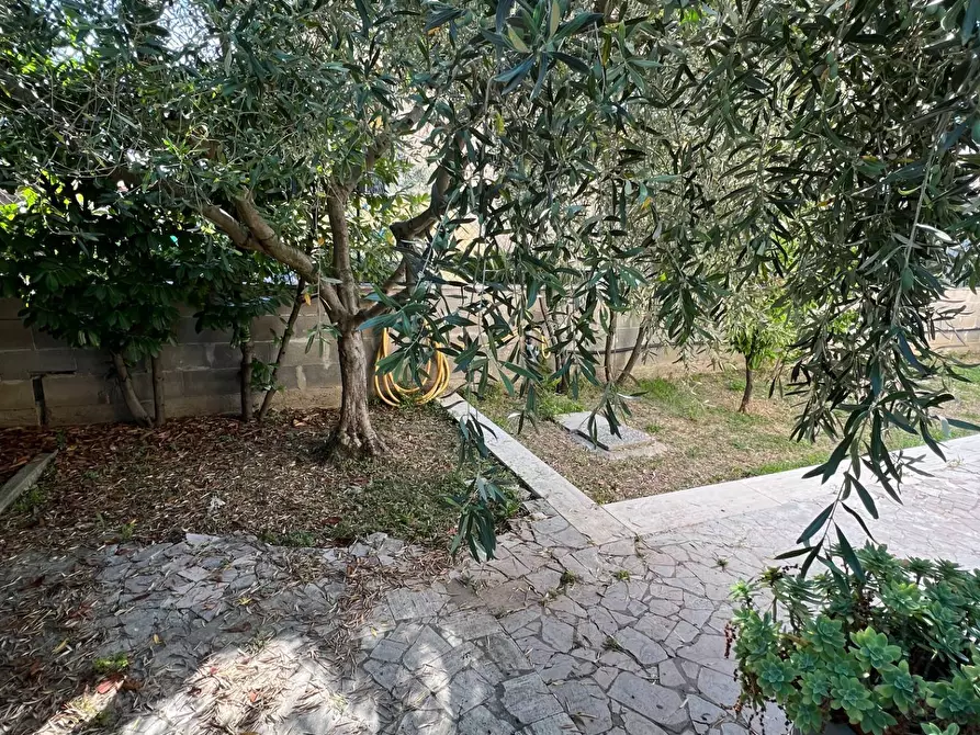 Immagine 16 di Casa semindipendente in vendita  in via luigi pirandello 27 a Tivoli
