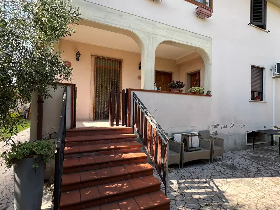 Immagine 13 di Casa semindipendente in vendita  in via luigi pirandello 27 a Tivoli