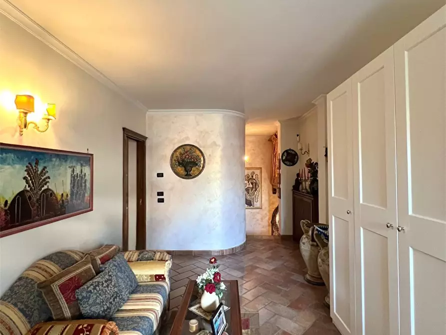 Immagine 6 di Casa semindipendente in vendita  in LARGO LIBORIO ROMANO a Guidonia Montecelio