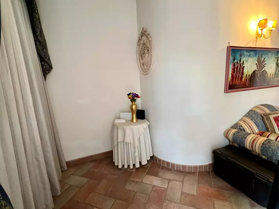 Immagine 9 di Casa semindipendente in vendita  in LARGO LIBORIO ROMANO a Guidonia Montecelio
