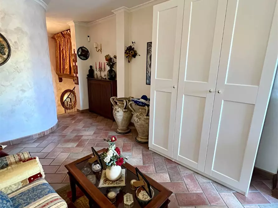 Immagine 10 di Casa semindipendente in vendita  in LARGO LIBORIO ROMANO a Guidonia Montecelio