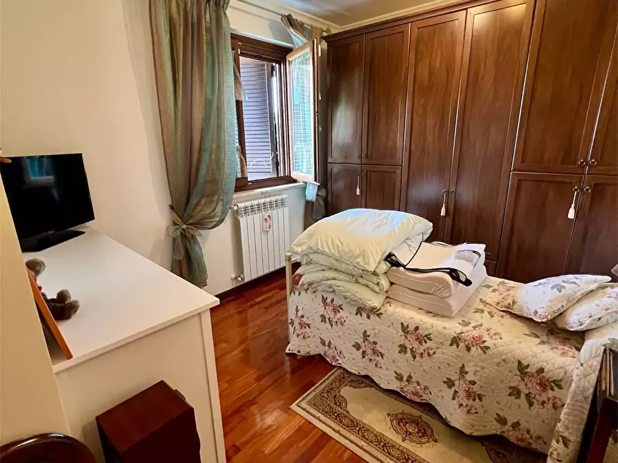 Immagine 19 di Casa semindipendente in vendita  in LARGO LIBORIO ROMANO a Guidonia Montecelio