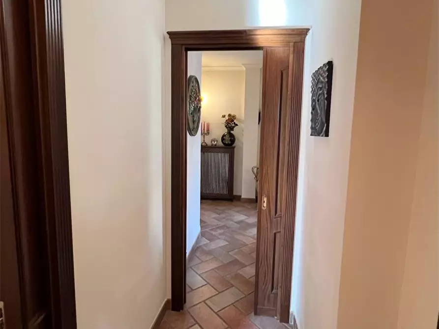 Immagine 25 di Casa semindipendente in vendita  in LARGO LIBORIO ROMANO a Guidonia Montecelio