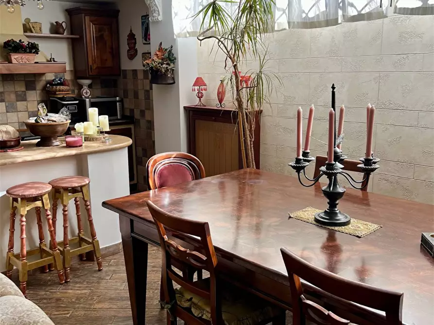 Immagine 40 di Casa semindipendente in vendita  in LARGO LIBORIO ROMANO a Guidonia Montecelio