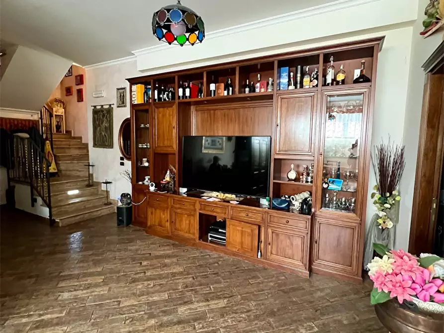 Immagine 46 di Casa semindipendente in vendita  in LARGO LIBORIO ROMANO a Guidonia Montecelio