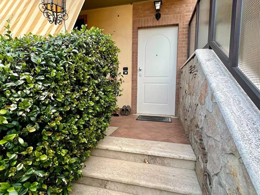 Immagine 53 di Casa semindipendente in vendita  in LARGO LIBORIO ROMANO a Guidonia Montecelio