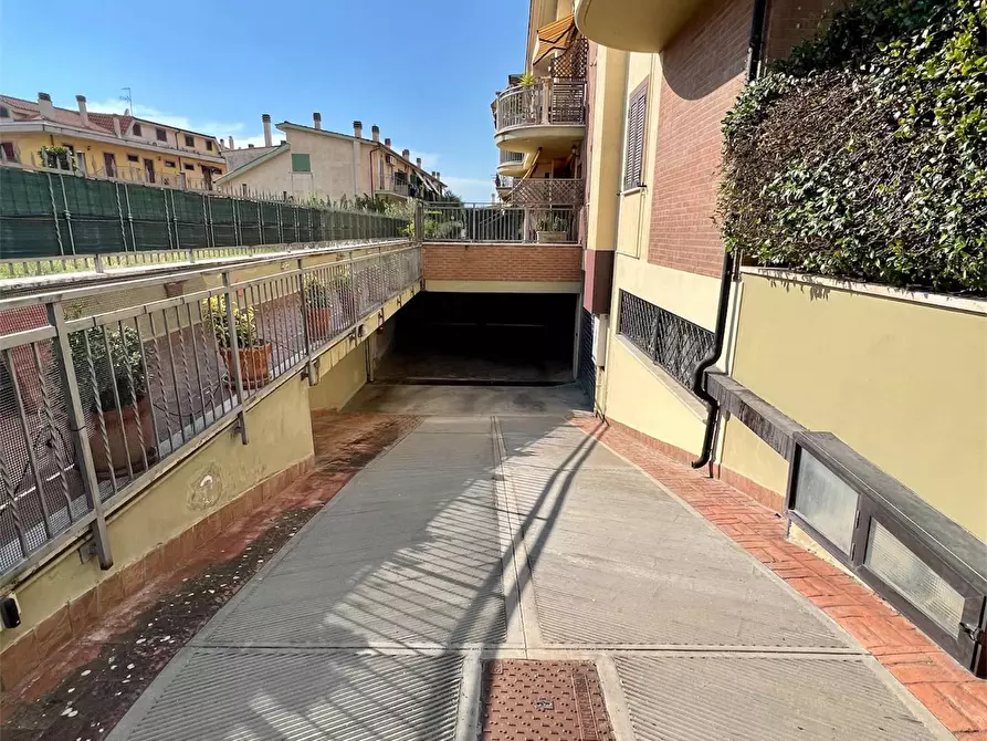 Immagine 57 di Casa semindipendente in vendita  in LARGO LIBORIO ROMANO a Guidonia Montecelio