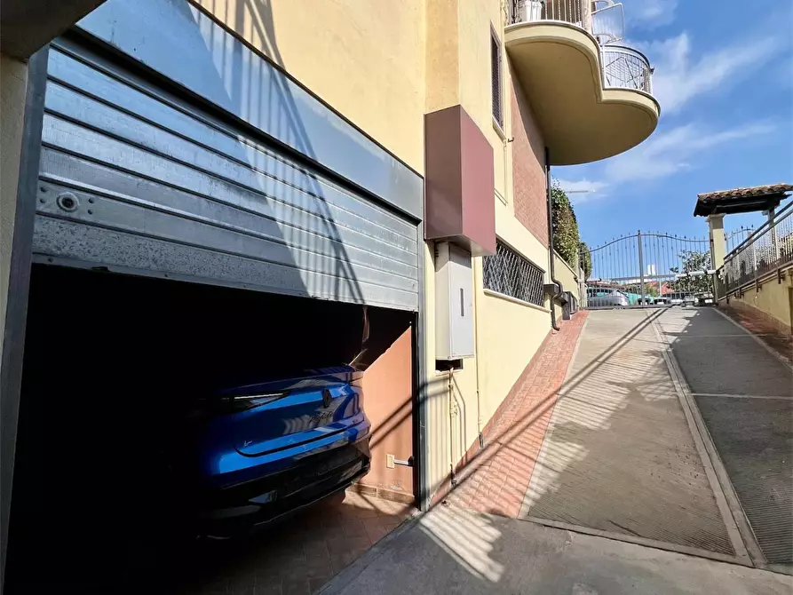 Immagine 58 di Casa semindipendente in vendita  in LARGO LIBORIO ROMANO a Guidonia Montecelio