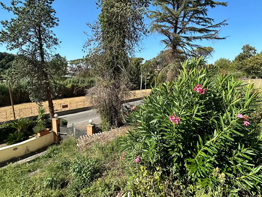 Immagine 13 di Terreno residenziale in vendita  in Via Vinovo a Roma