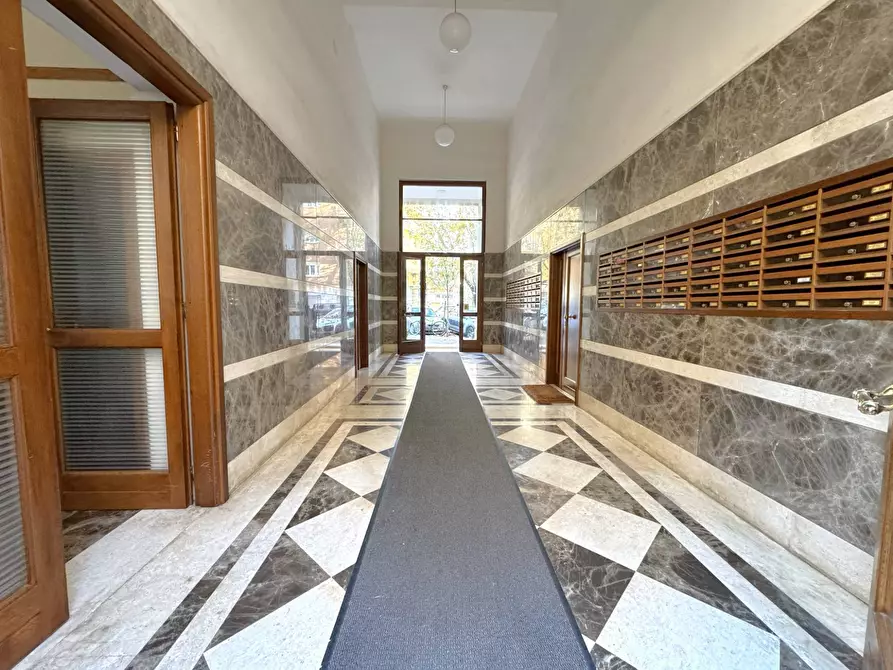 Immagine 4 di Attico in affitto  in Illiria a Roma