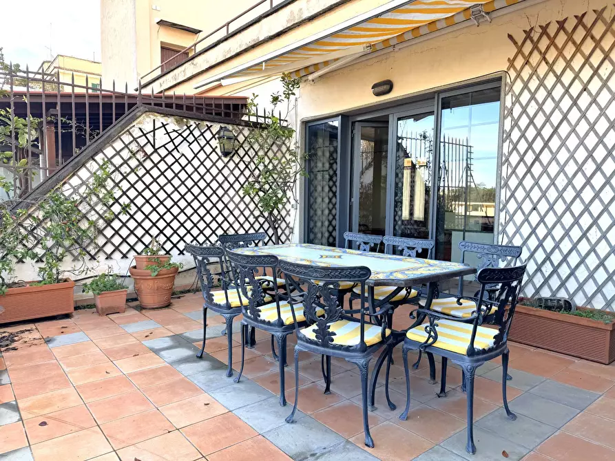 Immagine 16 di Attico in affitto  in Illiria a Roma