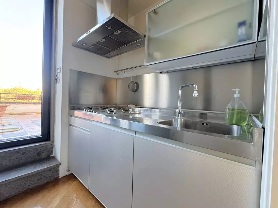 Immagine 23 di Attico in affitto  in Illiria a Roma